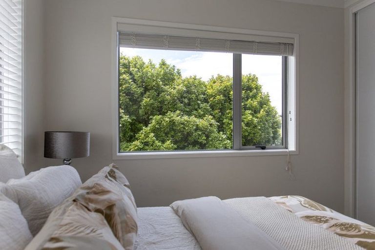 Photo of property in 89 Taikata Road, Te Atatu Peninsula, Auckland, 0610