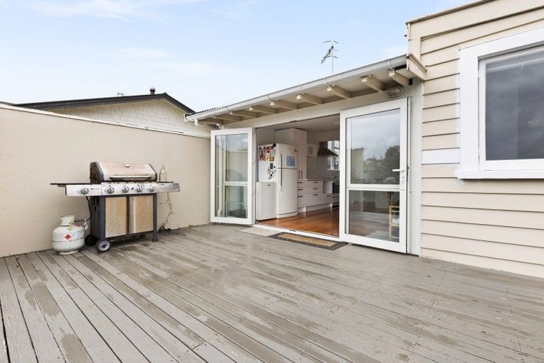 Photo of property in 55 Nelson Crescent, Napier South, Napier, 4110