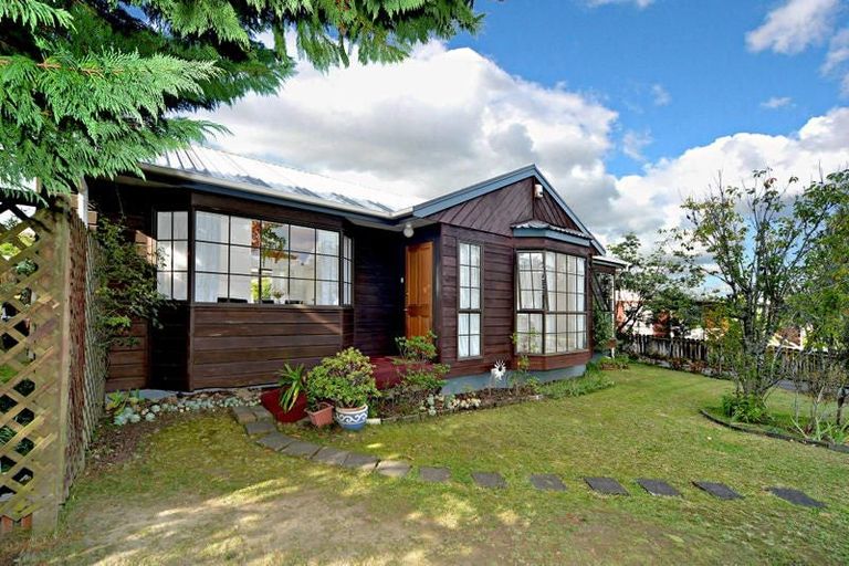 Photo of property in 170b Aviemore Drive, Highland Park, Auckland, 2010