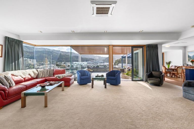 Photo of property in 41a Waikawa Road, Picton, 7220