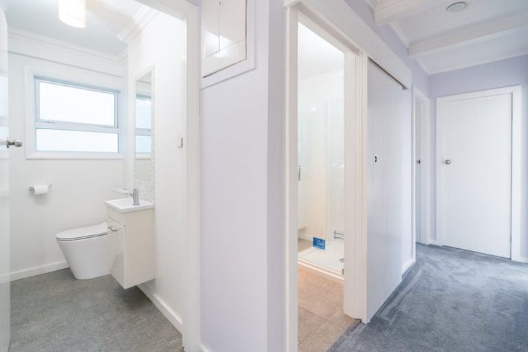 Photo of property in 77 The Parade, Paekakariki, 5034