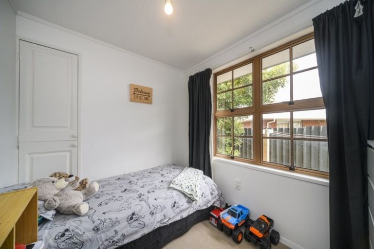 Photo of property in 47 Meadowbrook Drive, Cloverlea, Palmerston North, 4412