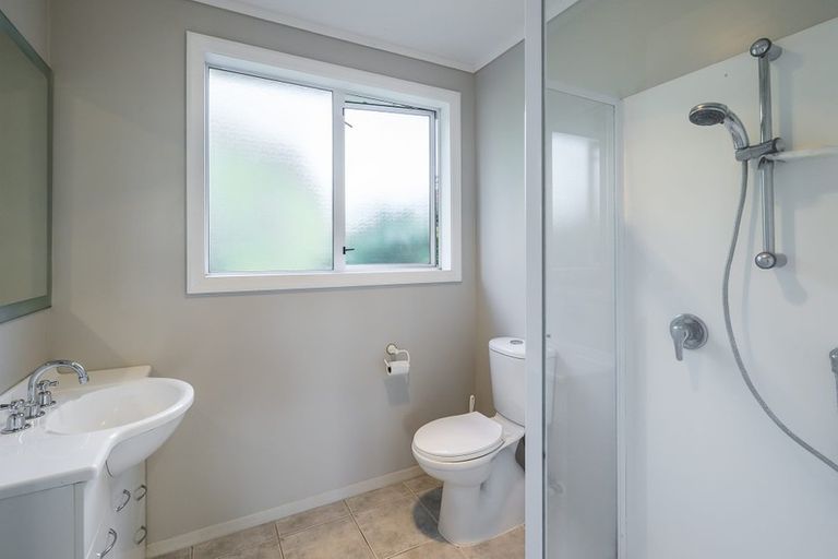 Photo of property in 12 Rodney Grove, Paraparaumu, 5032