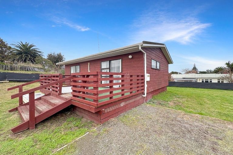 Photo of property in 61c Johnston Street, Foxton, 4814