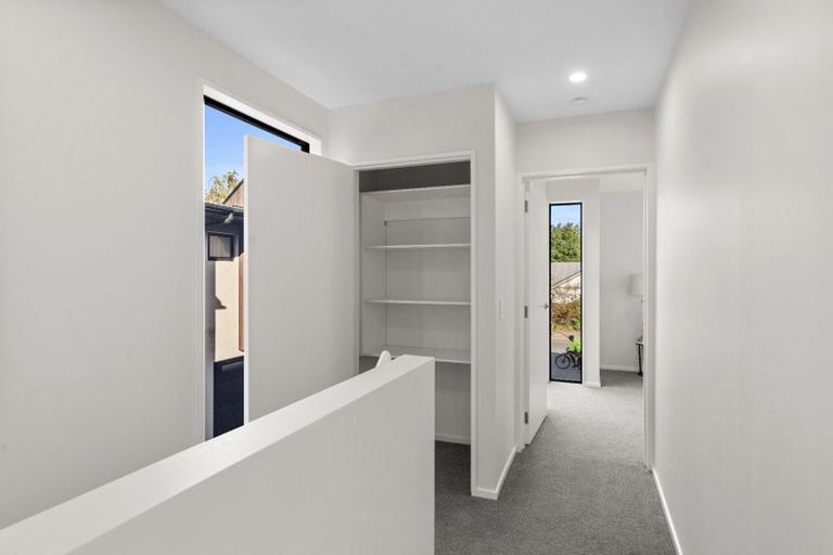 Photo of property in 2/9 Innes Road, St Albans, Christchurch, 8052