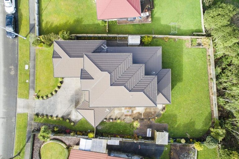 Photo of property in 98 Pacific Drive, Fitzherbert, Palmerston North, 4410