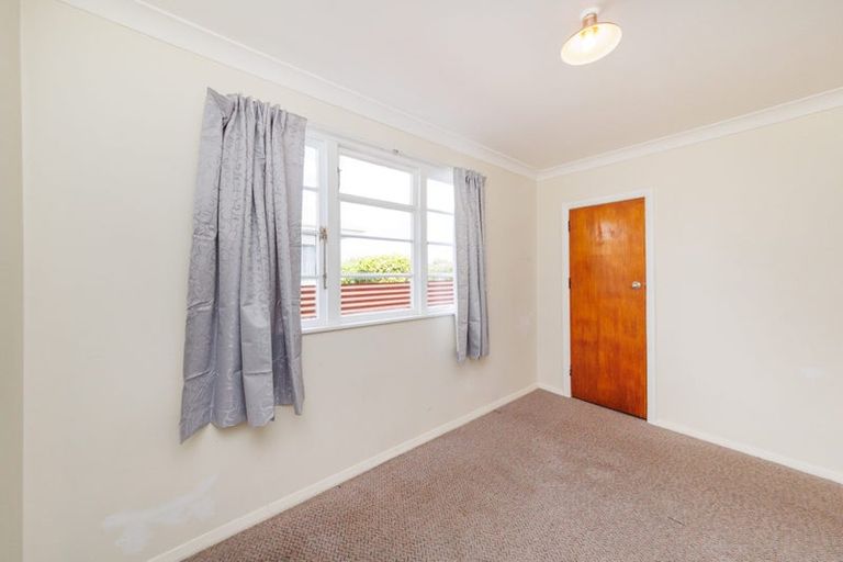 Photo of property in 4 Rata Street, Roslyn, Palmerston North, 4414