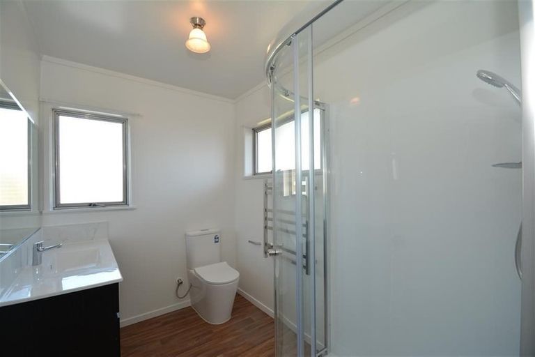 Photo of property in 3 The Crest, Sunnyhills, Auckland, 2010