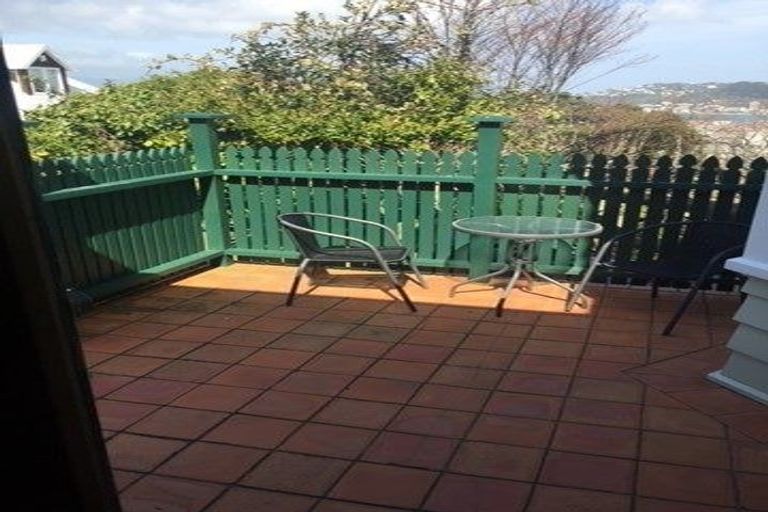 Photo of property in 22 Orchard Street, Wadestown, Wellington, 6012