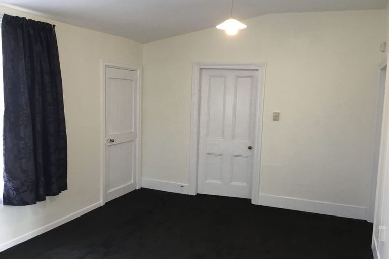 Photo of property in 196 Edgeware Road, Edgeware, Christchurch, 8013