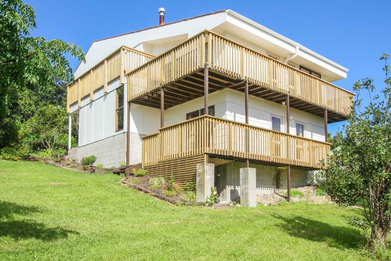 Photo of property in 8a Oromahoe Road, Opua, 0200