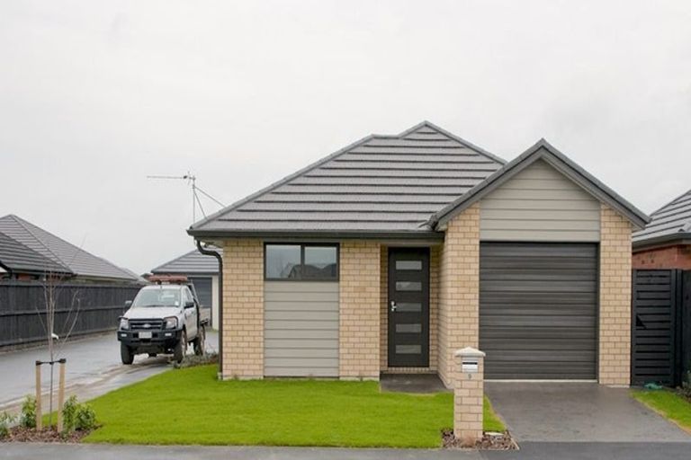 Photo of property in 9 Limbrick Crescent, Wigram, Christchurch, 8042