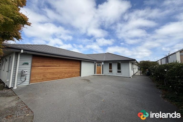 Photo of property in 43 Mersey Street, St Albans, Christchurch, 8014