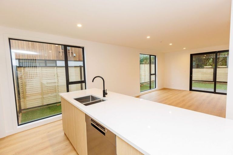 Photo of property in 16/10 Trieste Way, Paraparaumu, 5032