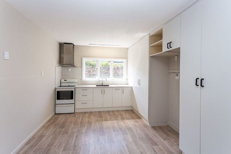 Photo of property in 100 Suva Street, Upper Riccarton, Christchurch, 8041