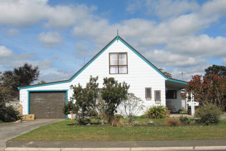 Photo of property in 17 Catherine Crescent, Whitianga, 3510