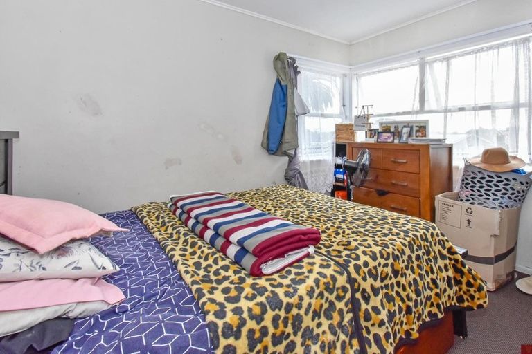 Photo of property in 32 Halswell Street, Mangere East, Auckland, 2024