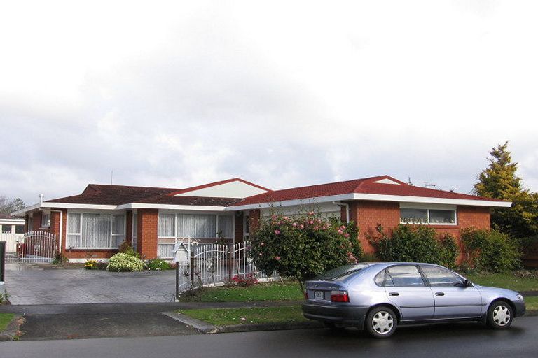 Photo of property in 20 Wallace Place, Hokowhitu, Palmerston North, 4410