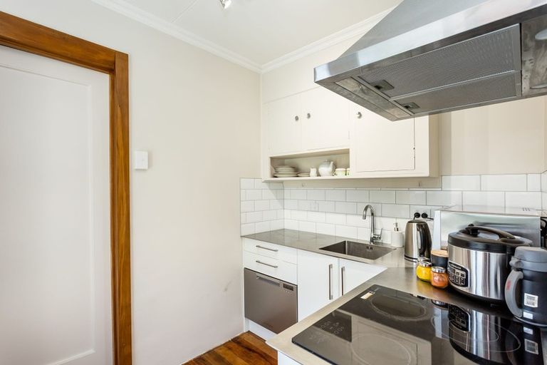 Photo of property in 53 Manor Place, Dunedin Central, Dunedin, 9016