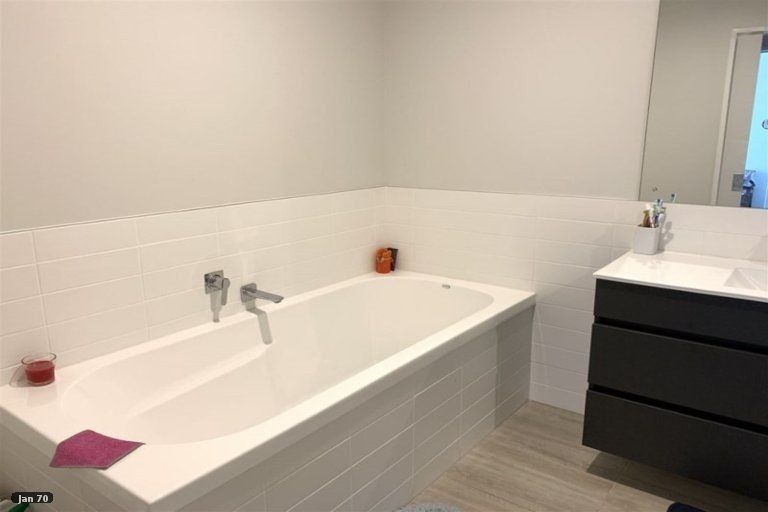 Photo of property in 3c Melia Place, Stanmore Bay, Whangaparaoa, 0932