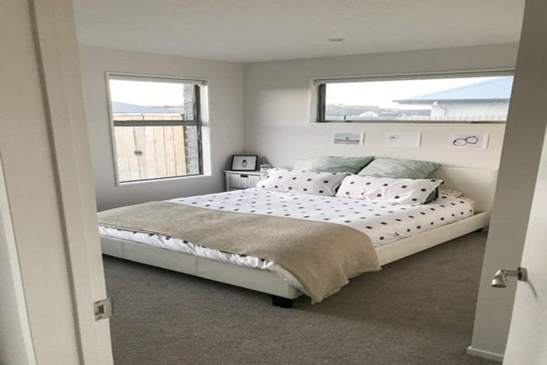 Photo of property in 19 Maka Lane, Halswell, Christchurch, 8025