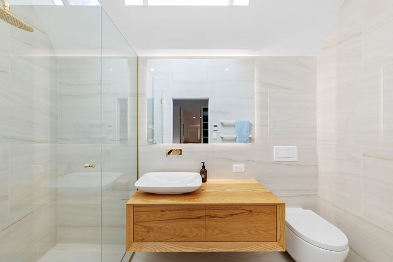 Photo of property in 9 Shirley Road, Grey Lynn, Auckland, 1021