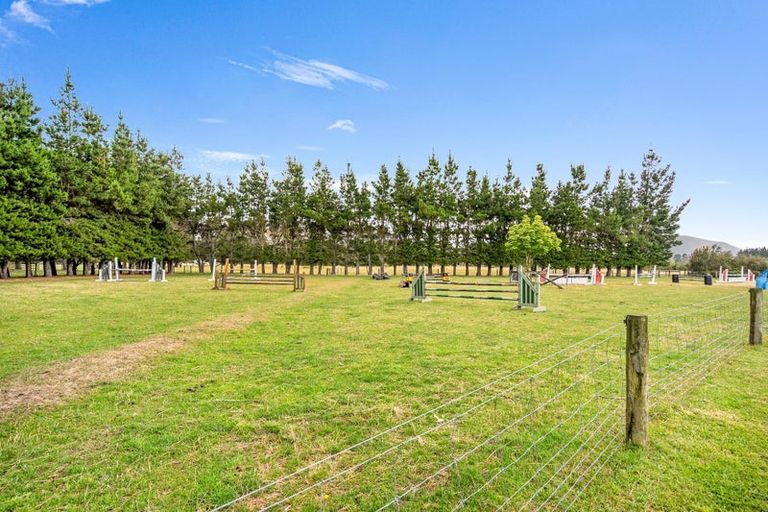 Photo of property in 51 Victoria Street, Oxford, 7430