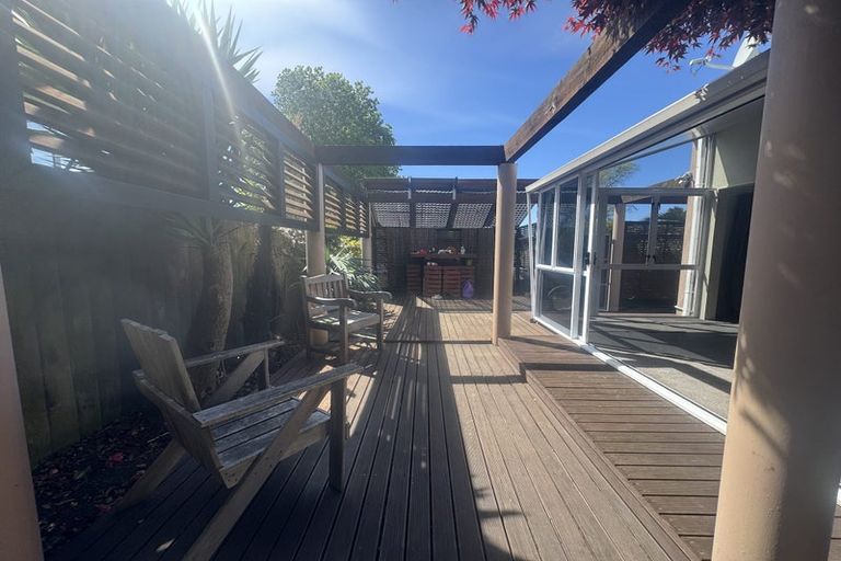 Photo of property in 132a Warren Crescent, Hillmorton, Christchurch, 8025