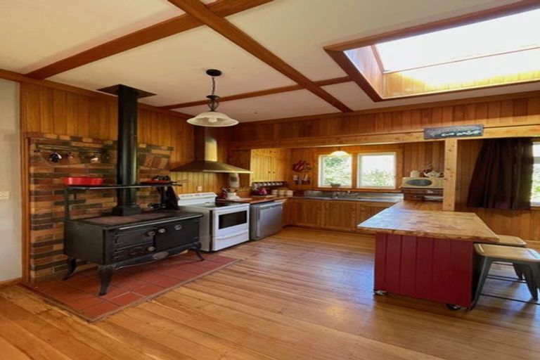 Photo of property in 213 Matakitaki Road, Six Mile, Murchison, 7077