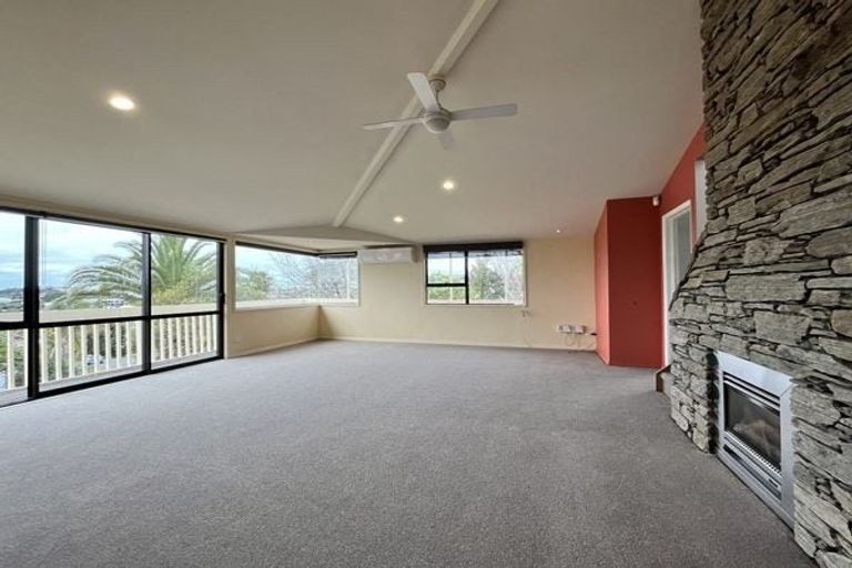 Photo of property in 54 Brightside Road, Stanmore Bay, Whangaparaoa, 0932
