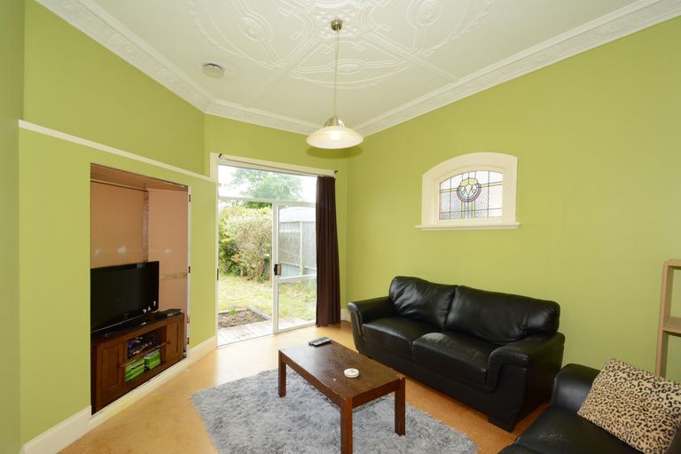 Photo of property in 100 Melbourne Street, South Dunedin, Dunedin, 9012