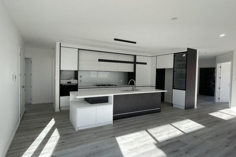 Photo of property in 4 Croatia Avenue, Huapai, Kumeu, 0810