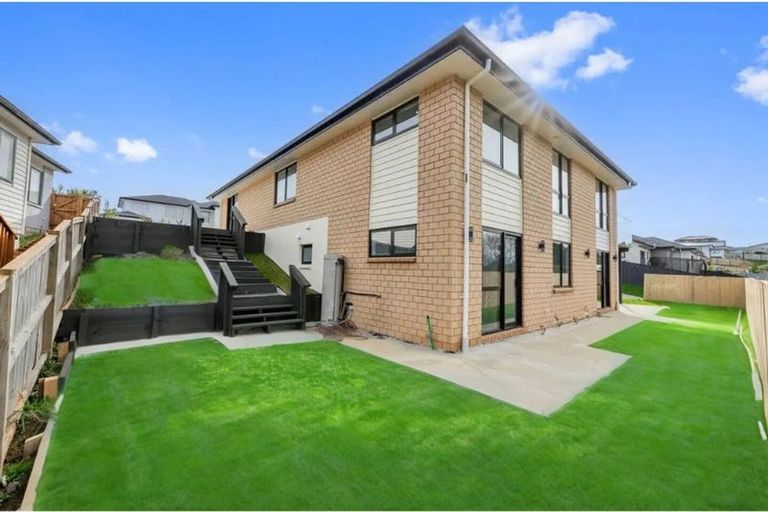 Photo of property in 14 Thomason Crescent, Pokeno, 2402