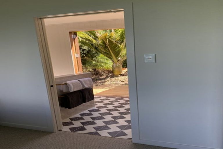 Photo of property in 389 Ocean Beach Road, Ocean Beach, Waimarama, 4294