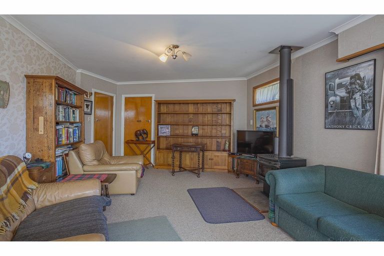 Photo of property in 22 Maddren Street, Winchester, 7985