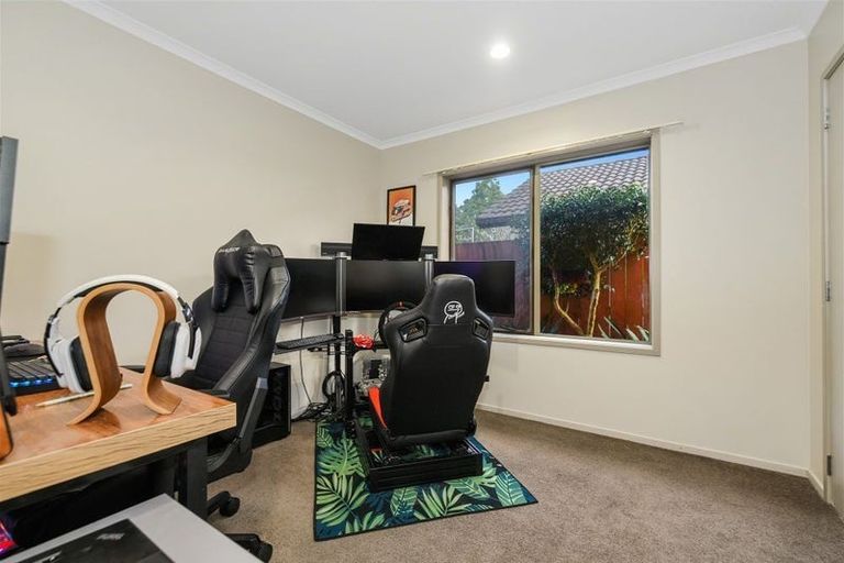 Photo of property in 99 Barrington Drive, Huntington, Hamilton, 3210