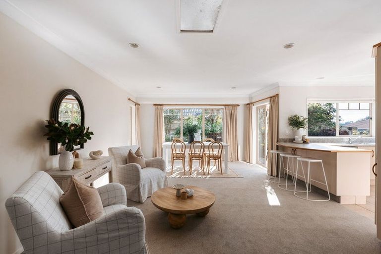 Photo of property in 37 Stableford Drive, Pyes Pa, Tauranga, 3112
