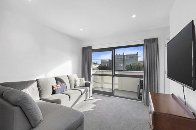 Photo of property in 465 Barbadoes Street, Edgeware, Christchurch, 8013