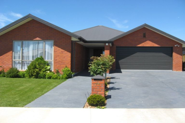 Photo of property in 34 Wagner Crescent, Northwood, Christchurch, 8051