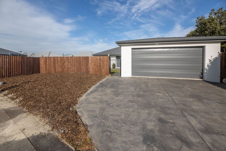 Photo of property in 3 Caithness Street, New Brighton, Christchurch, 8083