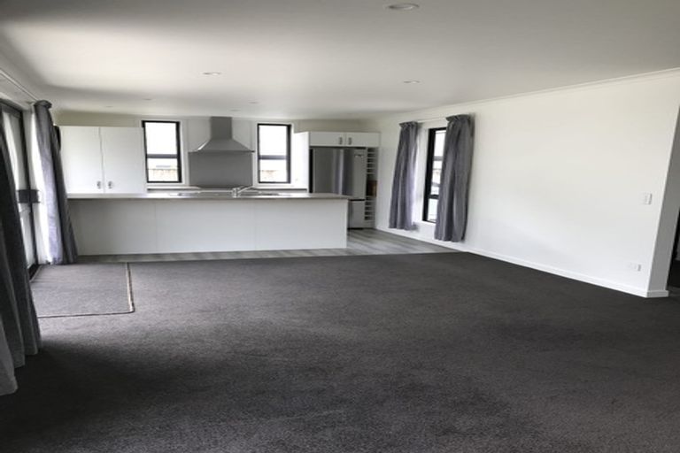 Photo of property in 61 Montebello Avenue, Stoke, Nelson, 7011