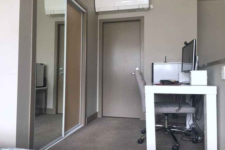 Photo of property in Canvas Apartments, 11/307 Willis Street, Te Aro, Wellington, 6011