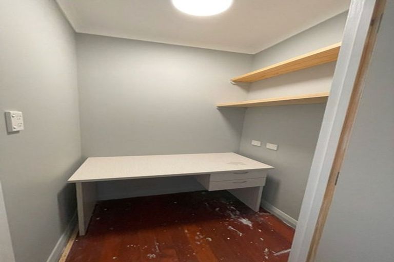 Photo of property in 22 Cornwall Street, Eltham, 4322