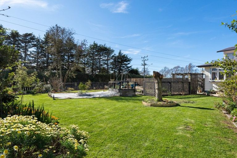 Photo of property in 90 Mclauchlan Street, Springlands, Blenheim, 7201