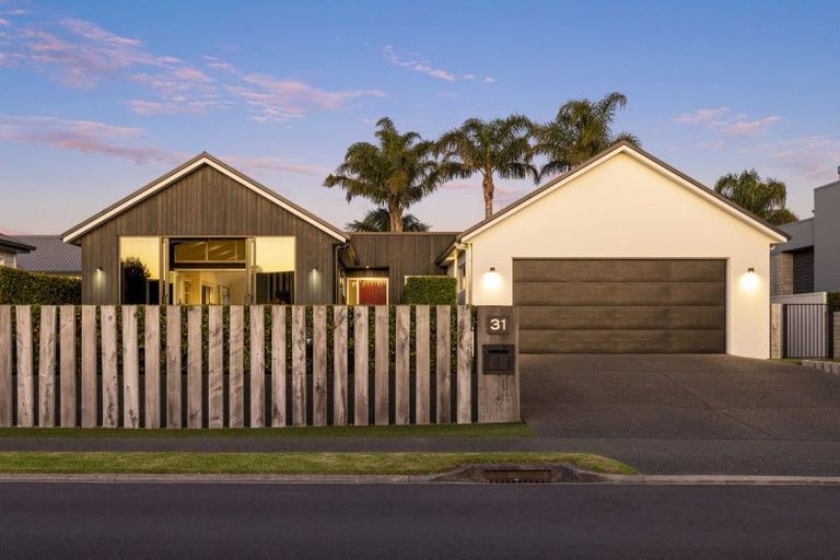 Photo of property in 31 Maria Tini Drive, Papamoa Beach, Papamoa, 3118