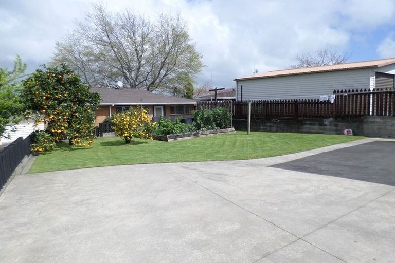 Photo of property in 205 Douglas Avenue, Te Awamutu, 3800