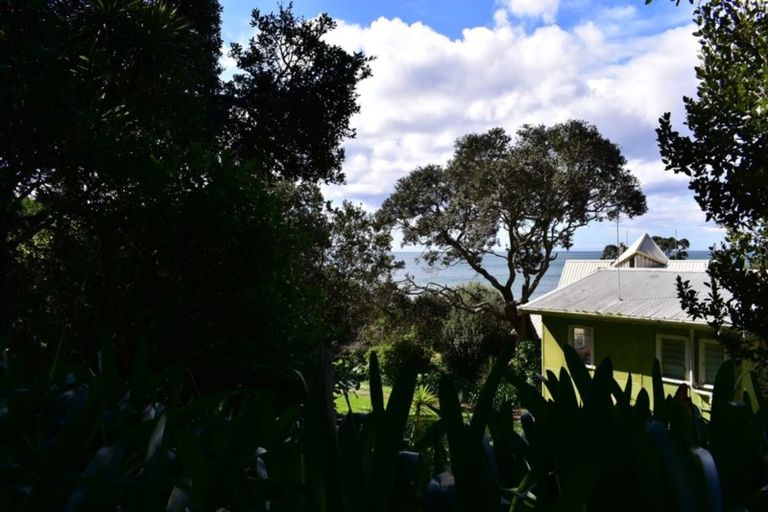 Photo of property in 1313 Matapouri Road, Matapouri, Whangarei, 0173