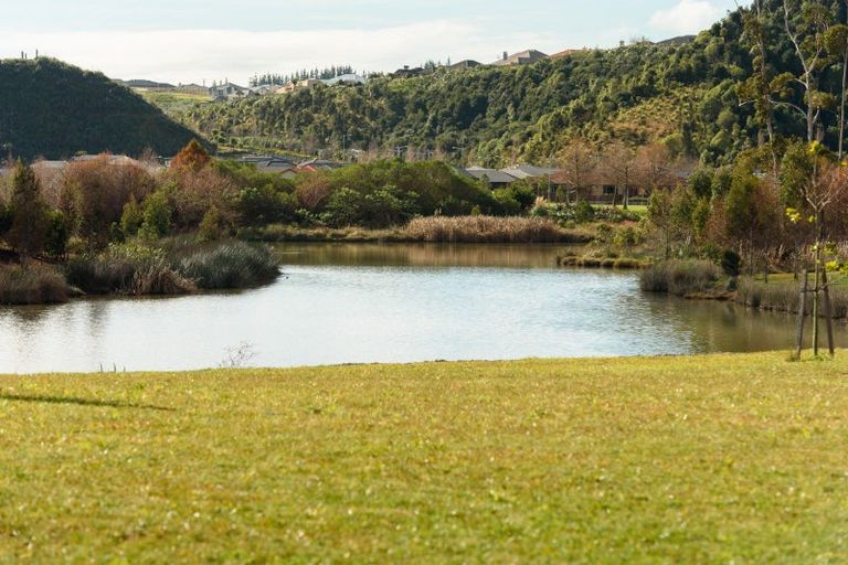 Photo of property in 21 Landing Drive, Pyes Pa, Tauranga, 3112