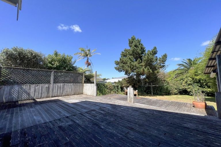 Photo of property in 296 Great North Road, Henderson, Auckland, 0612