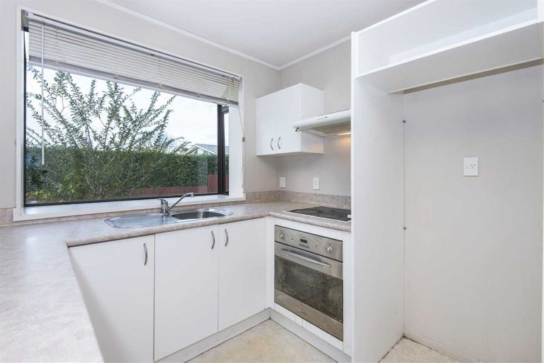 Photo of property in 383 Hobsonville Road, Hobsonville, Auckland, 0618